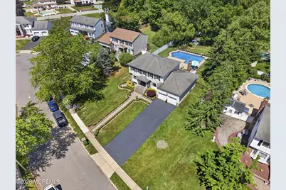 4 Catlett Court, Manalapan Township, NJ 07726 - Photo 4