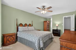 20 Oak Ln, Eatontown, NJ 07724 - Photo 16