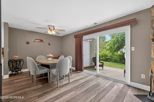 20 Oak Ln, Eatontown, NJ 07724 - Photo 10