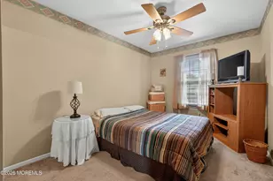 20 Oak Ln, Eatontown, NJ 07724 - Photo 20