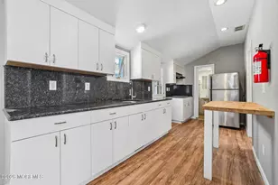 808 Summerfield Ave, South Amboy, NJ 08879 - Photo 6