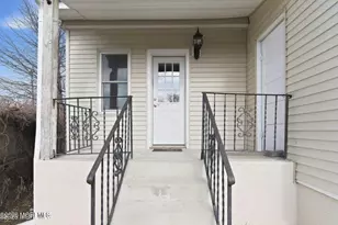 40 Twilight Ave, Keansburg, NJ 07734 - Photo 2