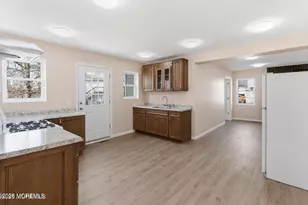 40 Twilight Ave, Keansburg, NJ 07734 - Photo 6