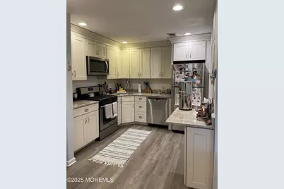 157 Frontier Way, Tinton Falls, NJ 07753 - Photo 10