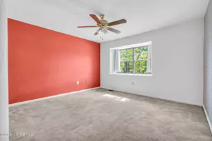 25 Paine Ct, East Brunswick Township, NJ 08816 - Photo 12