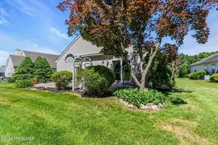 36 Strawberry Ln, Lakewood, NJ 08701 - Photo 42