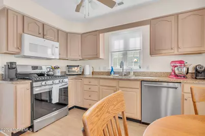67 S Baker Drive, Jackson, NJ 08527 - Photo 16