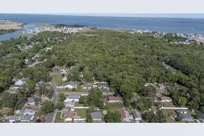 22 Walnut Street, Waretown, NJ 08758 - Photo 6