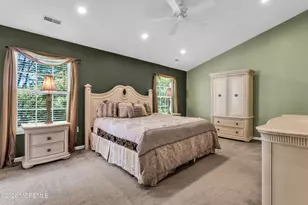 220 Hidden Lake Dr, Morganville, NJ 07751 - Photo 32