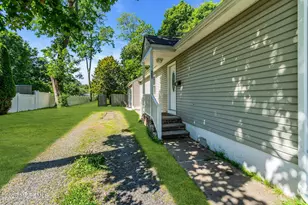 28 Lockwood Ave, Freehold, NJ 07728 - Photo 2
