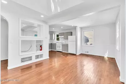 28 Lockwood Avenue, Freehold, NJ 07728 - Photo 6