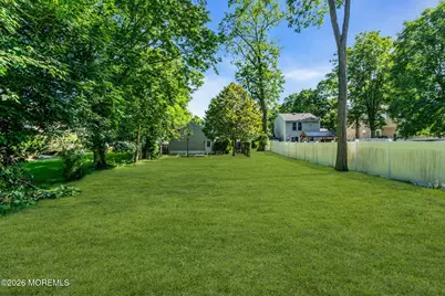 28 Lockwood Avenue, Freehold, NJ 07728 - Photo 22