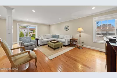 813 E Curtis Avenue, Wall Township, NJ 07719 - Photo 4