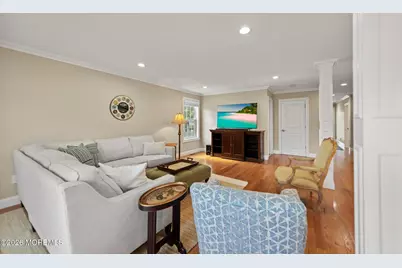 813 E Curtis Avenue, Wall Township, NJ 07719 - Photo 6