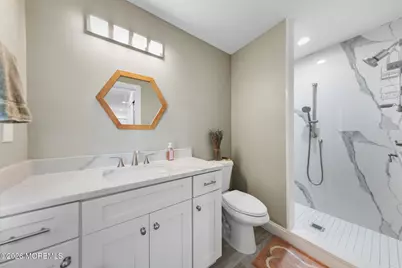 813 E Curtis Avenue, Wall Township, NJ 07719 - Photo 22