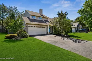 3 Longbrook Ln, Freehold, NJ 07728 - Photo 2