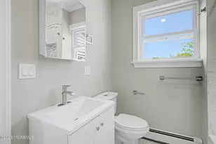 605 State Route 35, Neptune Township, NJ 07753 - Photo 18