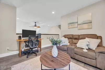 10 Collinson Drive, Middletown, NJ 07748 - Photo 14
