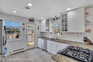 559 Dow Ave, Oakhurst, NJ 07755 - Photo 4