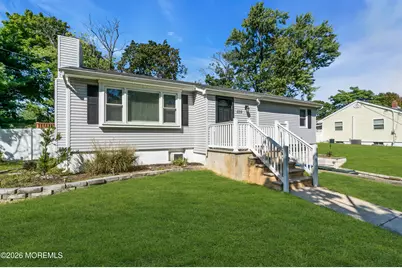 559 Dow Avenue, Oakhurst, NJ 07755 - Photo 6