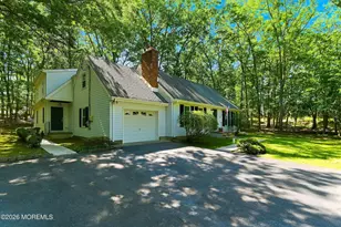 131 Back Bone Hill Rd, Millstone Township, NJ 08510 - Photo 4