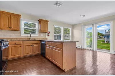 21 Camrose Street, Toms River Township, NJ 08757 - Photo 4
