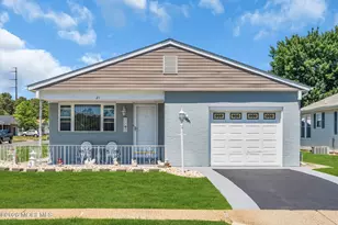 21 Camrose St, Toms River Township, NJ 08757 - Photo 2