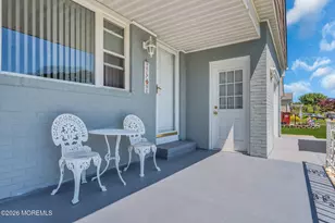 21 Camrose St, Toms River Township, NJ 08757 - Photo 4