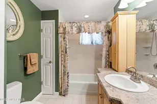 12 Carole Dr, Oakhurst, NJ 07755 - Photo 18