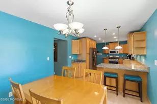 12 Carole Dr, Oakhurst, NJ 07755 - Photo 8