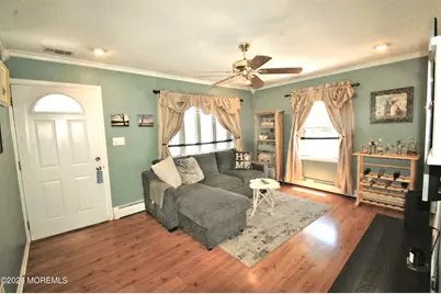 131 Laurel Avenue, Hazlet Township, NJ 07734 - Photo 6