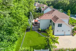24 Alexis Dr, Farmingdale, NJ 07727 - Photo 40