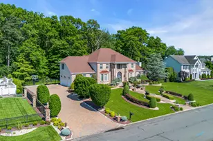 24 Alexis Dr, Farmingdale, NJ 07727 - Photo 2