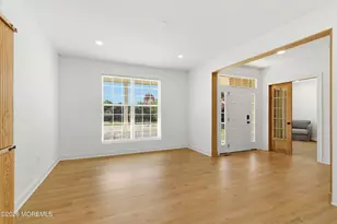11 Rolling Meadows Ct, Cream Ridge, NJ 08514 - Photo 4