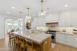 11 Rolling Meadows Ct, Cream Ridge, NJ 08514 - Photo 2