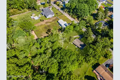 416 Oak Tree Road, Freehold, NJ 07728 - Photo 38