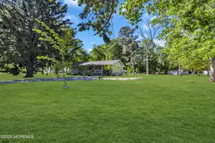 416 Oak Tree Rd, Freehold, NJ 07728 - Photo 6