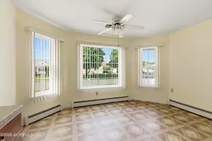 31 Portsmouth Dr, Toms River Township, NJ 08757 - Photo 6