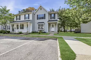 520 Davids Ct, Lakewood, NJ 08701 - Photo 2