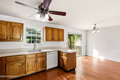 520 Davids Court, Lakewood, NJ 08701 - Photo 10