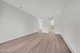 46 Friendship Ct, Red Bank, NJ 07701 - Photo 18