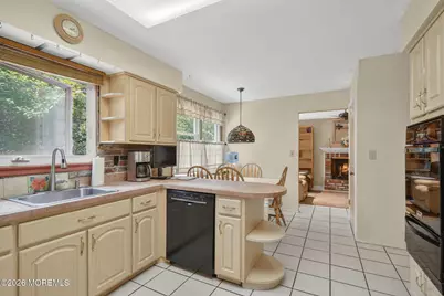 4 Duncan Drive, Morganville, NJ 07751 - Photo 12