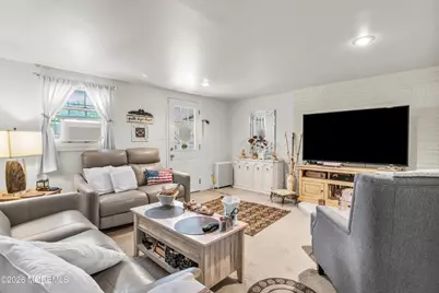 250 Broad Street, Keyport, NJ 07735 - Photo 10