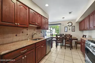 33 Culford Pl, Morganville, NJ 07751 - Photo 16