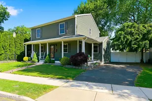 26 Schiverea Ave, Freehold, NJ 07728 - Photo 2