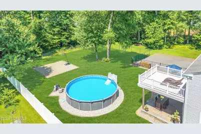 33 Baldwin Avenue, Morganville, NJ 07751 - Photo 40