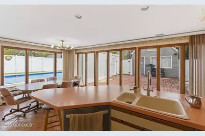 117 E Caranetta Drive, Lakewood, NJ 08701 - Photo 14
