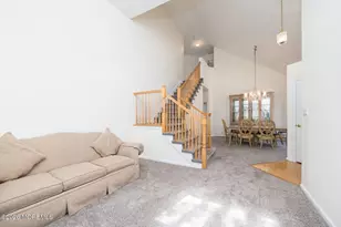 22 Hyacinth Ct, Holmdel, NJ 07733 - Photo 2