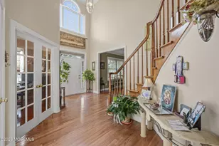 19 Chambry Ct, Freehold, NJ 07728 - Photo 6