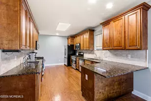 956 Madison Ave, Lakewood, NJ 08701 - Photo 10